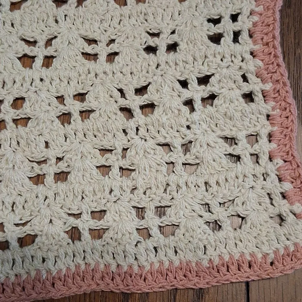 Vintage Embroidered Tea Towel & Crocheted Wash Cloth.‎